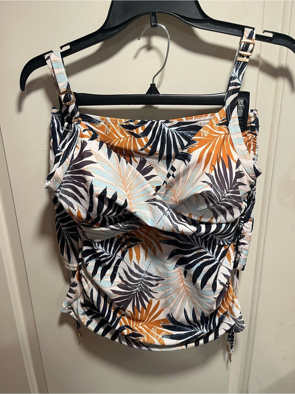 NWOT Nicole Miller 2 piece Women’s Tankini with Adjustable Straps